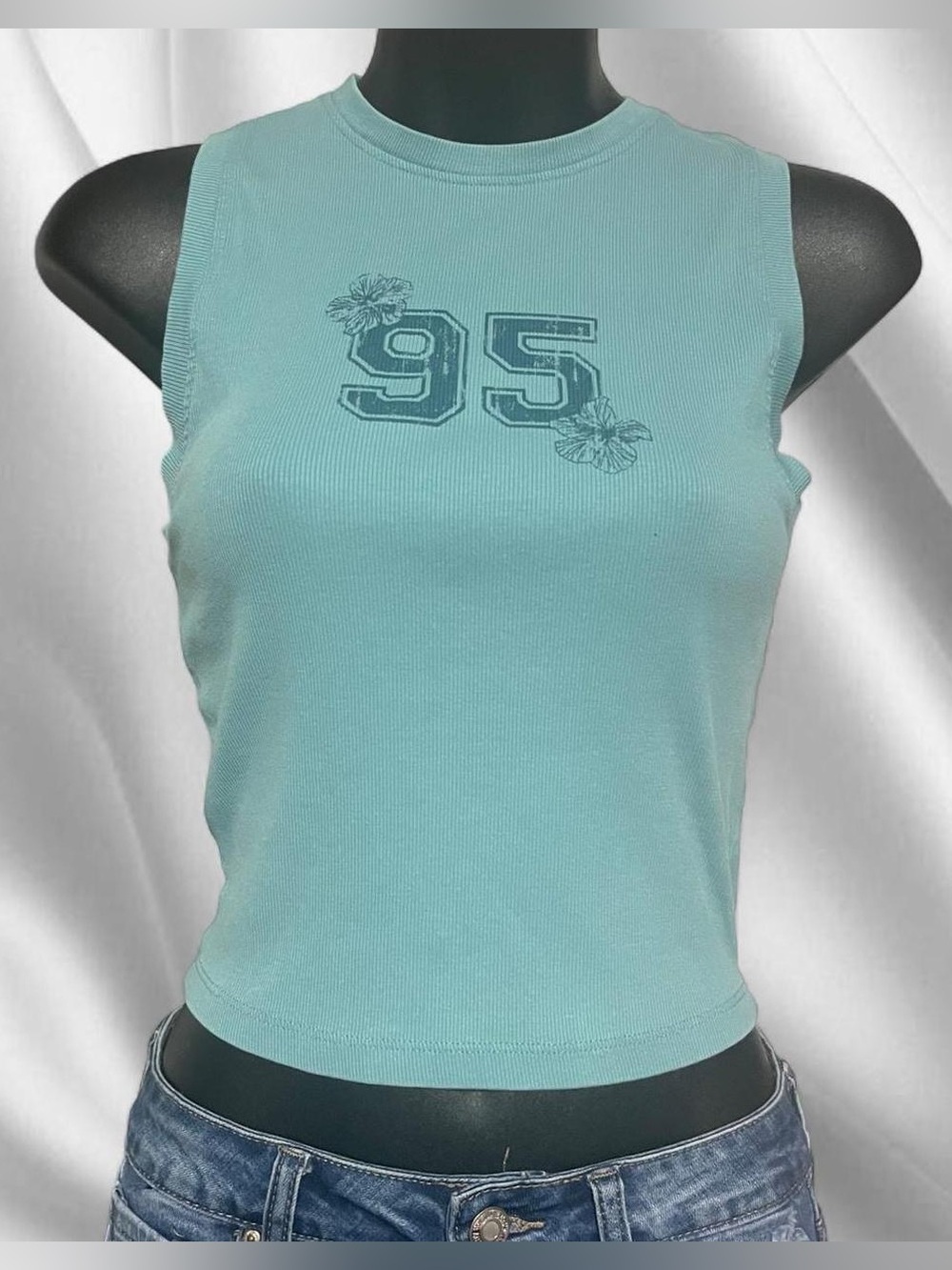 No Boundaries Summery Tank
